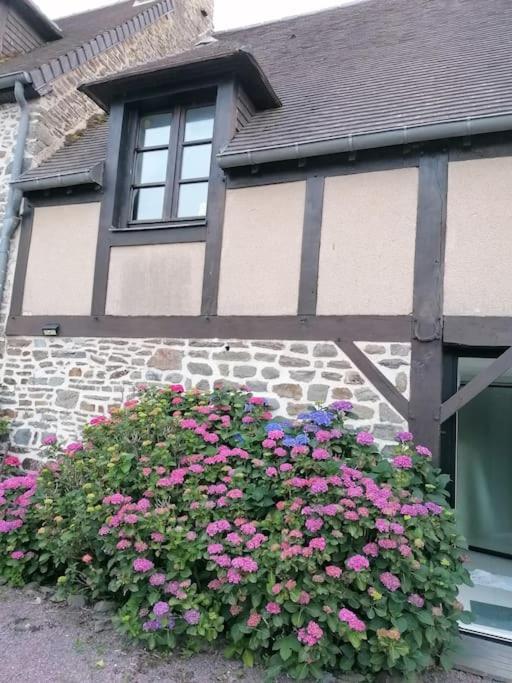 Sunset Family Guesthouse Mont Saint Michel Céaux Dış mekan fotoğraf